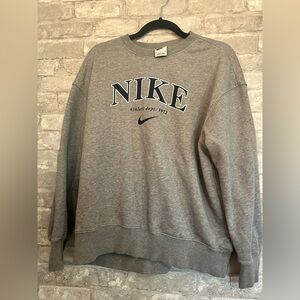 Nike Crewneck